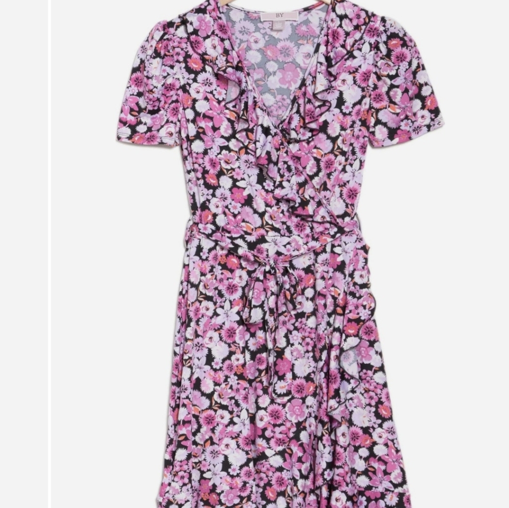 By Design Nordstrom Pink Floral Faux-Wrap Midi Dress - Size Medium - Picture 4 of 9